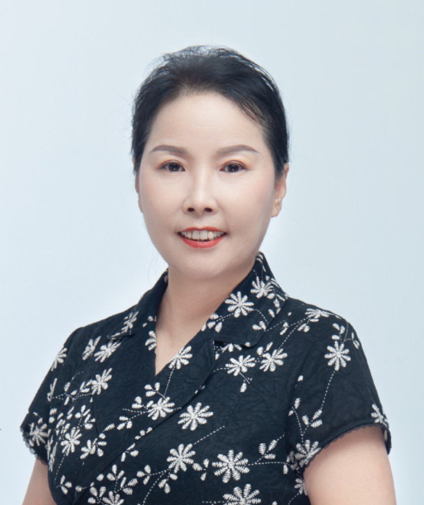 窦延丽：山东省聊城市实验中学常务副校长