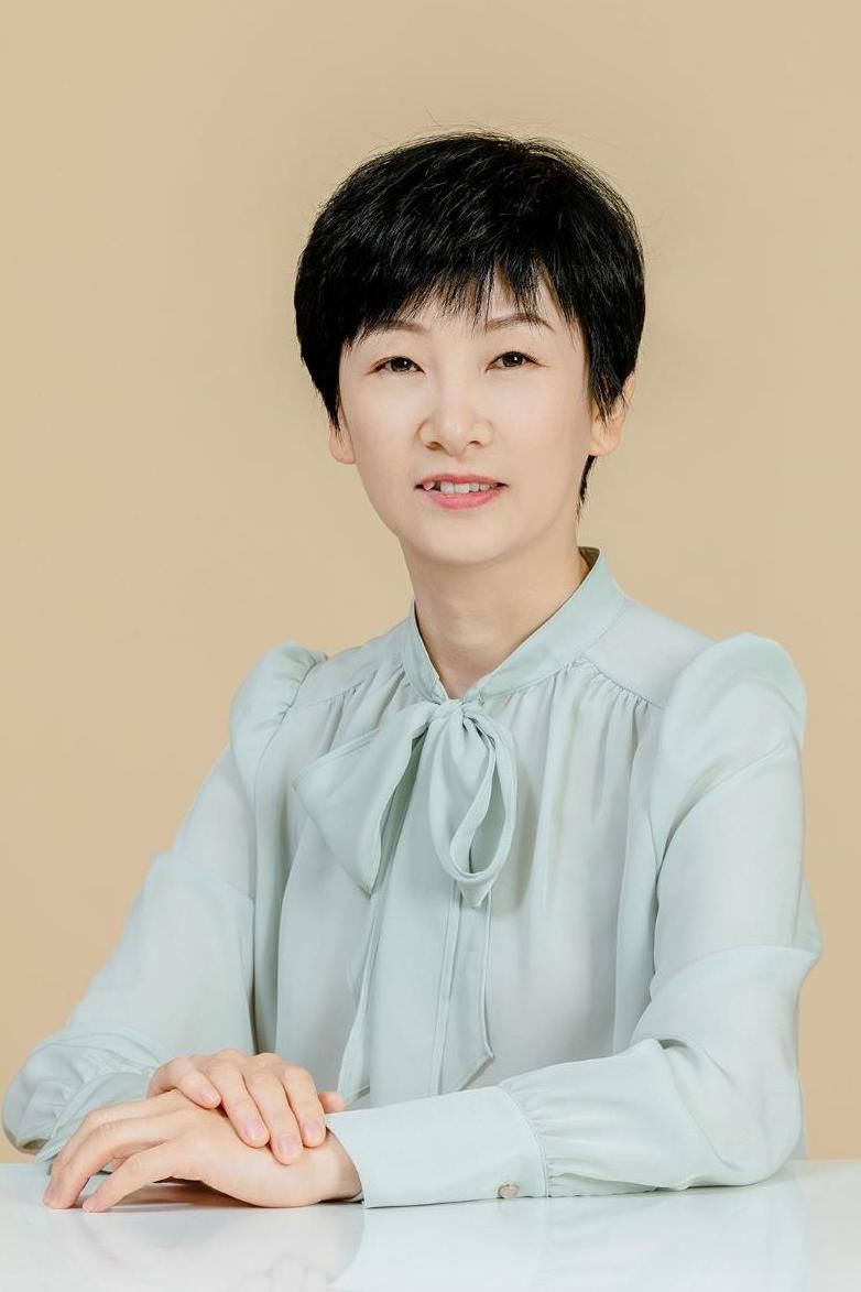 李巍巍：山东省龙口市教学研究室心理健康教育研究室主任、心理健康教育教研员